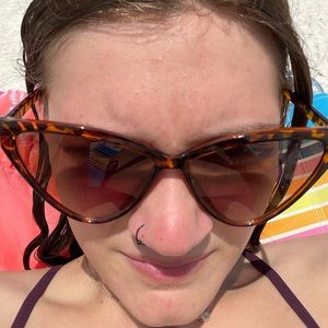 Meet your Posher, Annabelle